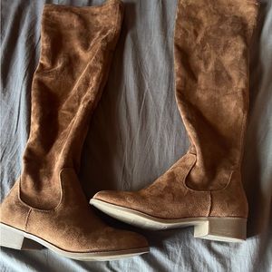 Under the knee boots